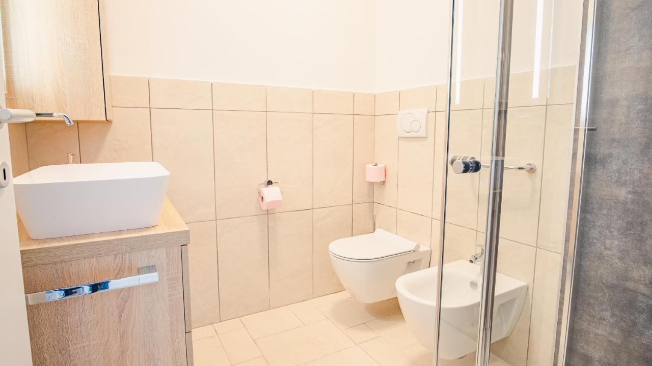 Ferienwohnung Il Vento Del Nord - Italian Homing Padenghe sul Garda Exterior foto